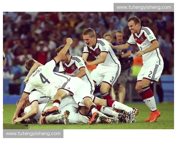 巴西世界杯历程回顾:传奇球队的辉煌与挑战